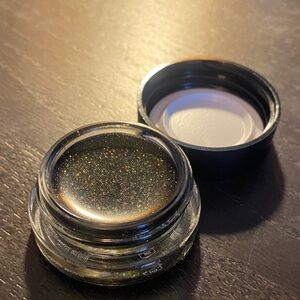 Kevyn Aucoin NIB The Exotique in Galaxy